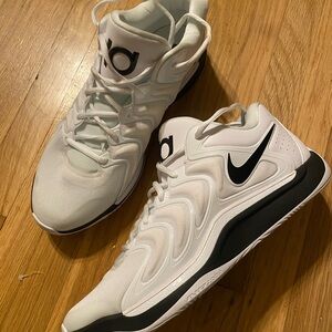 NEW Nike KD 17 TB Promo White Black